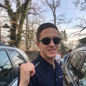 Meet your Posher, Nick